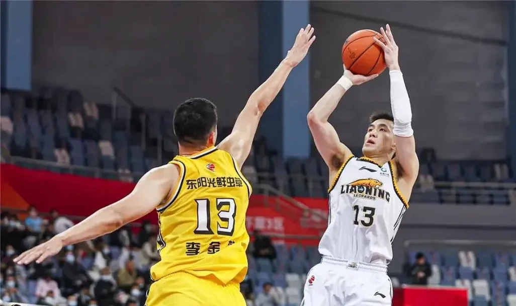 爱游戏游戏平台包含辽宁本钢发布备战花絮，今晨调整名单，NBA常规赛任务艰巨，控场能力受关注的词条