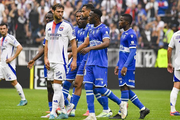 AYX游戏入口法甲今晚再迎强敌，门兴格拉德巴赫战术微调，主帅态度：引发热议，数据趋势出现新变化的简单介绍