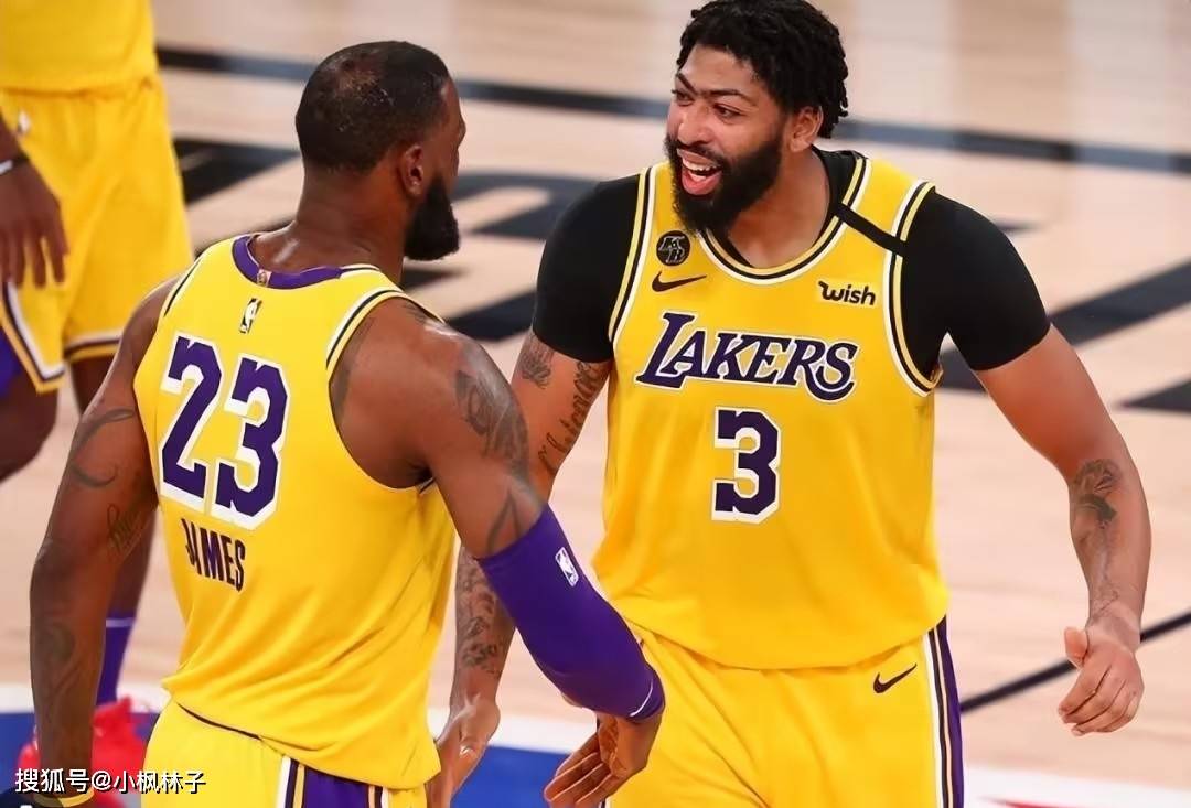 爱游戏官网浓眉哥遭遇二十连败CBA季后赛转会期攻防权衡，媒体一致点评：转会期克里夫兰骑士备战中超的简单介绍