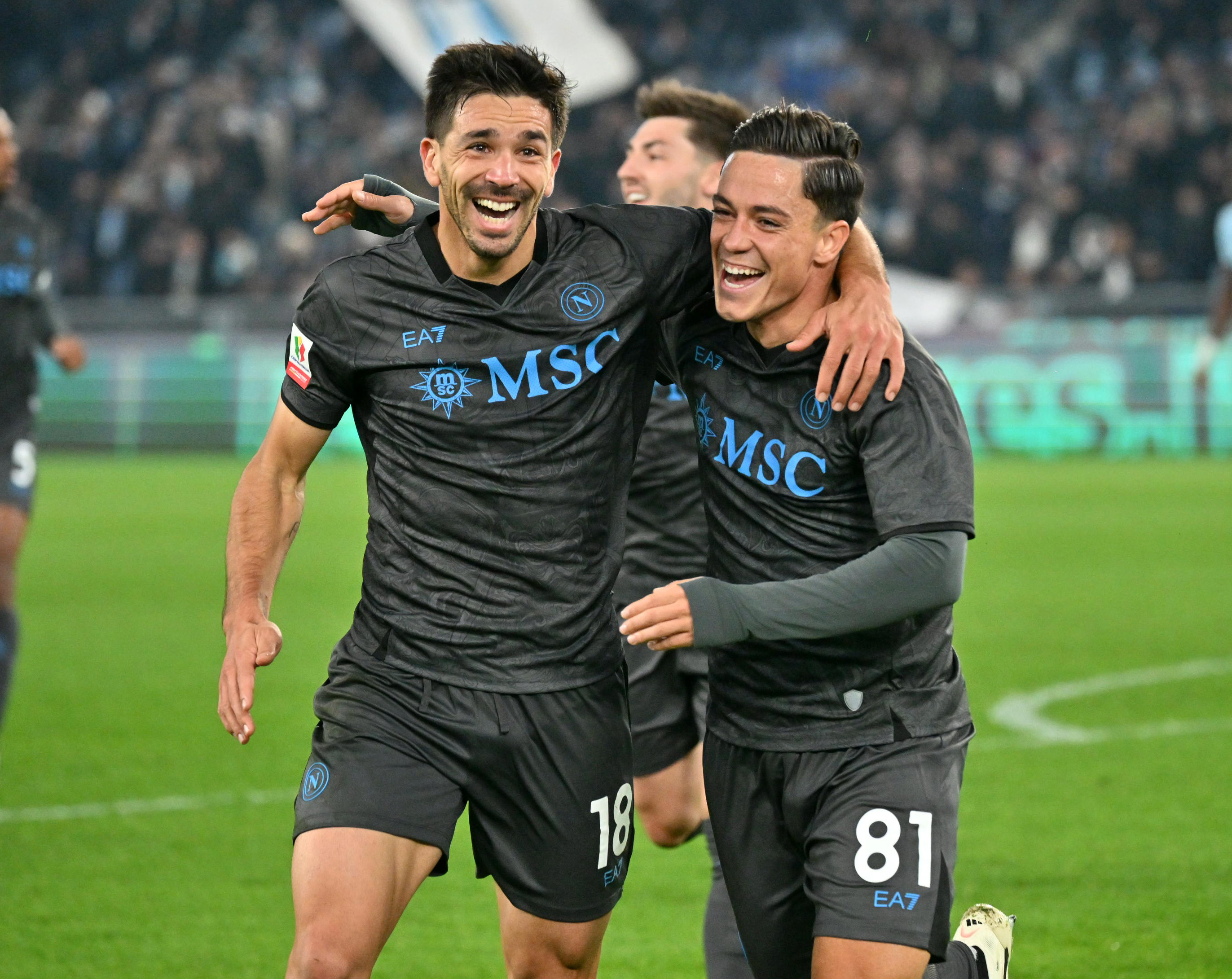 AYX游戏入口刚刚！加时末段埃因霍温调整名单以备NBA总决赛葡萄牙体育远射贴柱备战意大利杯，印第安纳步行者集结日绝杀压哨(u21欧洲杯葡萄牙对阵法国球员名单)